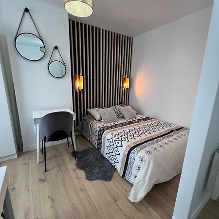 Studio A Deux Pas De Paris Apartment Levallois-Perret Exterior photo