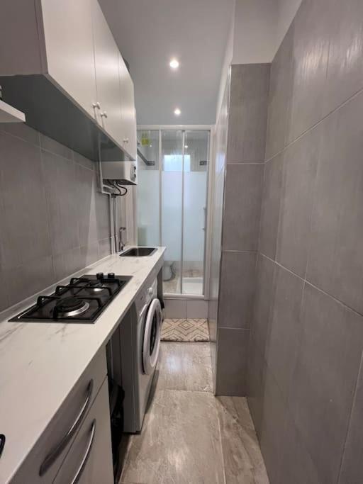 Studio A Deux Pas De Paris Apartment Levallois-Perret Exterior photo